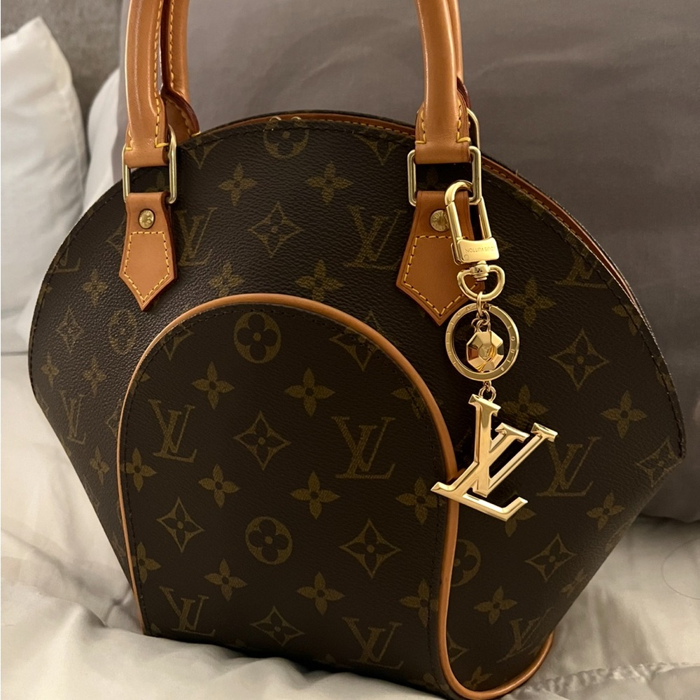 Still available - LV Ellipse PM